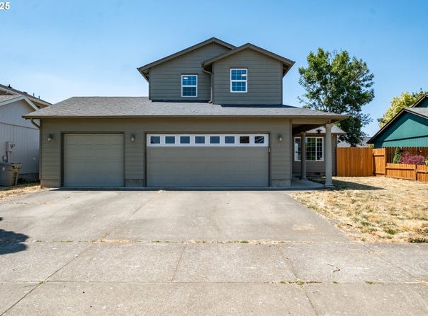 1024 S 10th ST, Lebanon, OR 97355