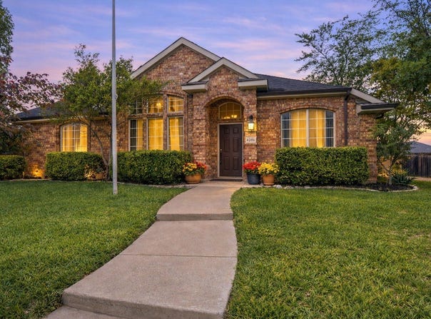 8201 Evening Star, Rowlett, TX 75089