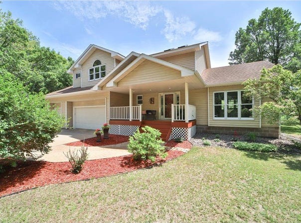 10551 E Shore Drive, Merrifield, MN 56465