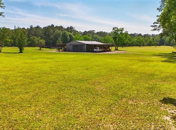 271 Bobby Lane, Picayune, MS 39466