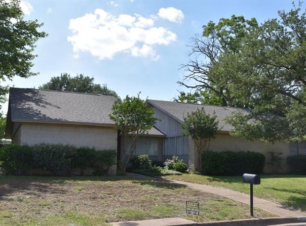401 Gingerbread Lane, Waxahachie, TX 75165