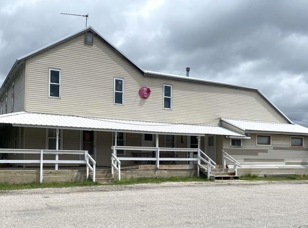 2046 Railroad Street, Posen, MI 49776