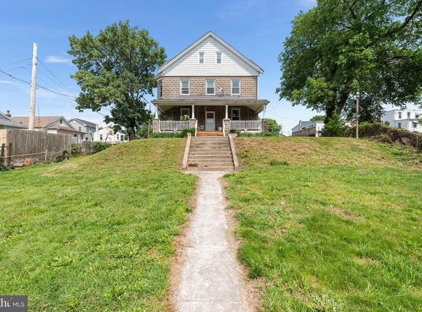 138 W RIDGE, LINWOOD, PA 19061