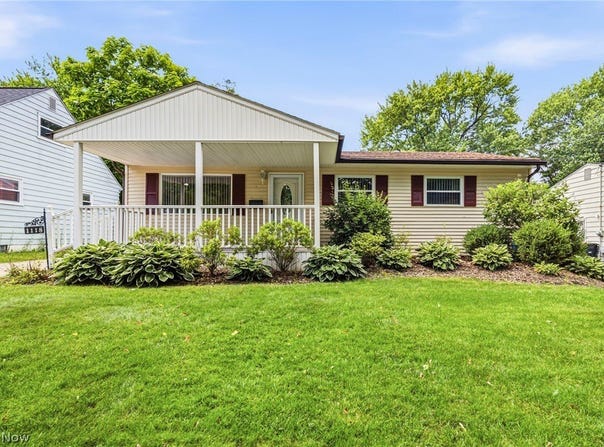 1118 Terrell Drive, Akron, OH 44313