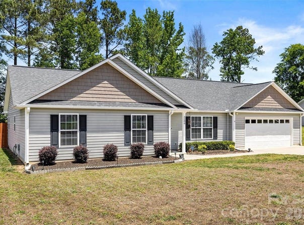 3200 Silver Fox Circle, Lancaster, SC 29720