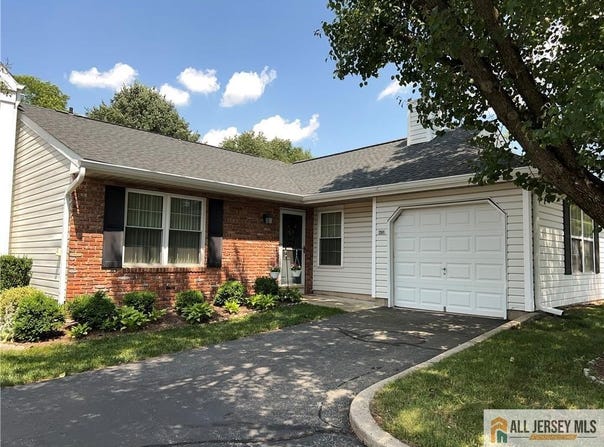 291 Hazlitt Way, Franklin, NJ 08873