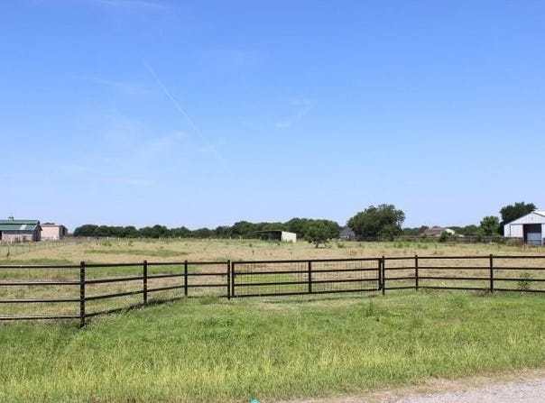 1575 Terry Lane, Sherman, TX 75092