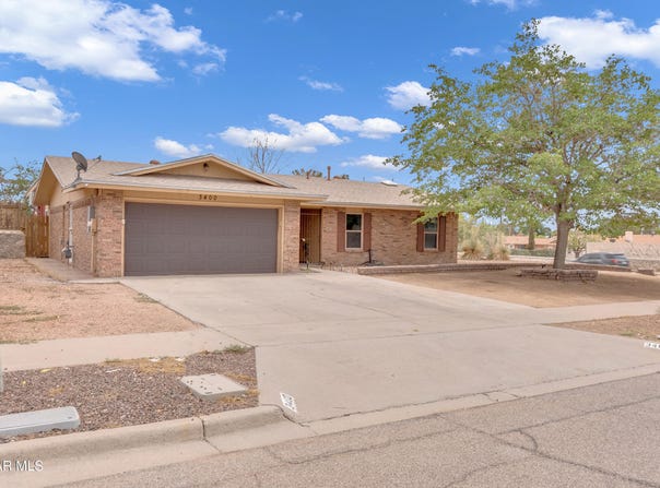 3400 Dialrock Lane, El Paso, TX 79935