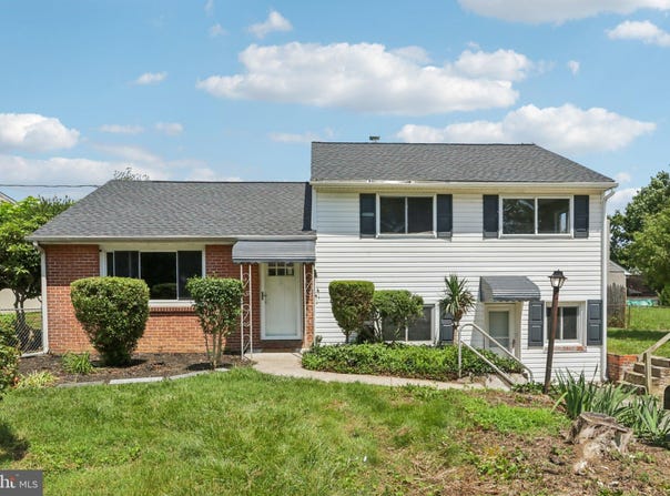 1 RUSSELL ROAD, NEW CASTLE, DE 19720