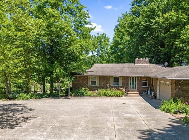 4346 Clay Street, Geneva, OH 44041