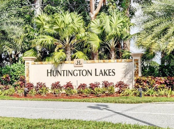 7270 Ashford Pl, Delray Beach, FL 33446