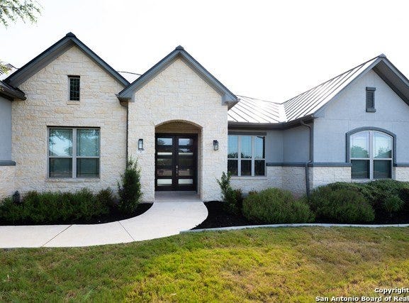 5716 High Forest, New Braunfels, TX 78132