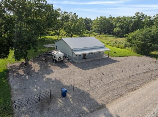 24104 Xavier Road, McCune, KS 66753