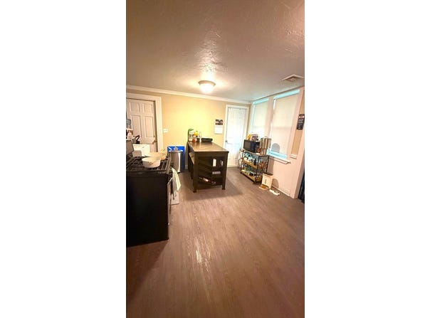 284 E, Boston, MA 02127