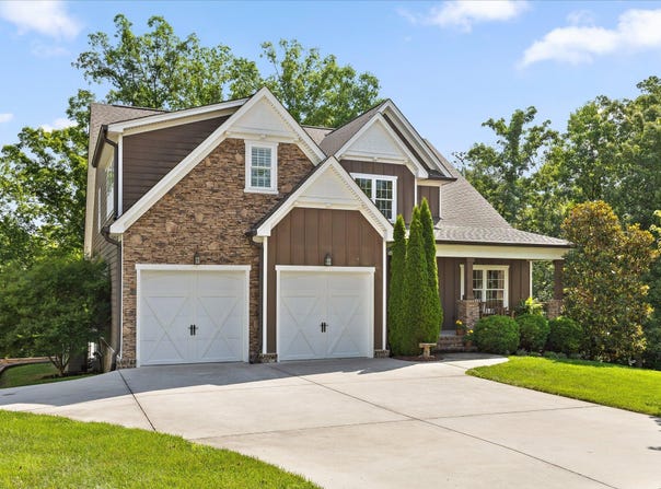 697 Sugar Leaf Lane, Soddy Daisy, TN 37379