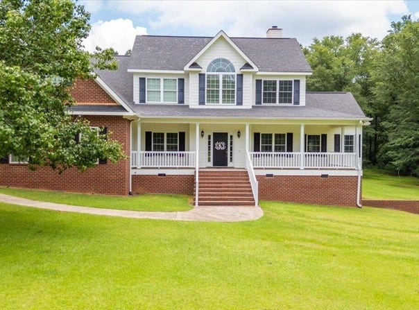 1045 Plantation Club Circle, Gray, GA 31032