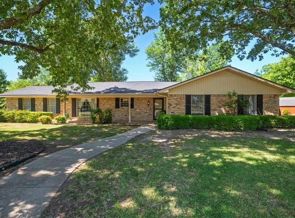 2617 Park Street, Commerce, TX 75428