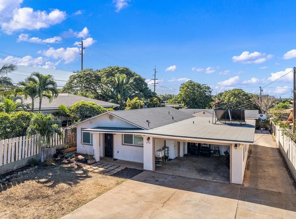 190 Eleu Pl, Kihei, HI 96753