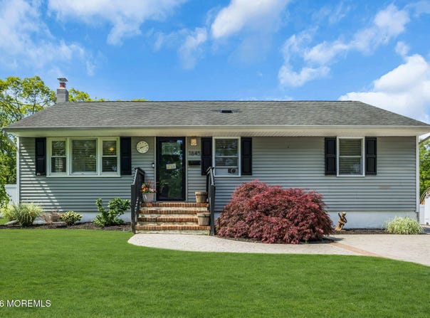 1645 Tilford Boulevard, Brick, NJ 08724