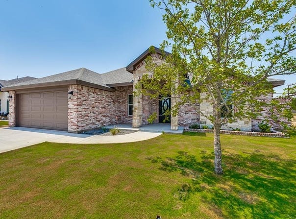 3315 Emerald Oaks Dr, Odessa, TX 79762