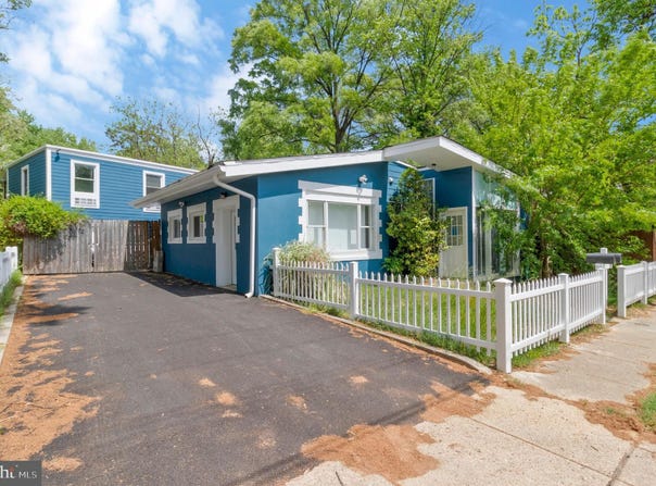 3801 CEDAR CROFT Place, BRENTWOOD, MD 20722