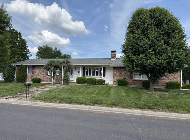 1826 Miami AVE, Marshall, MO 65340