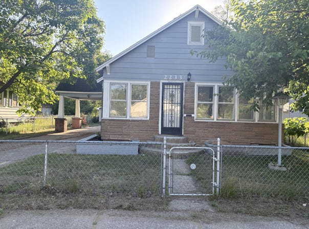 2233 Mc ilwraith Street, Muskegon Heights, MI 49444