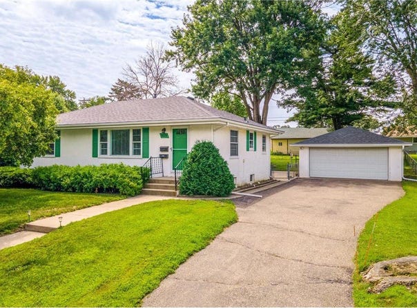 5009 54th Avenue N, Crystal, MN 55429