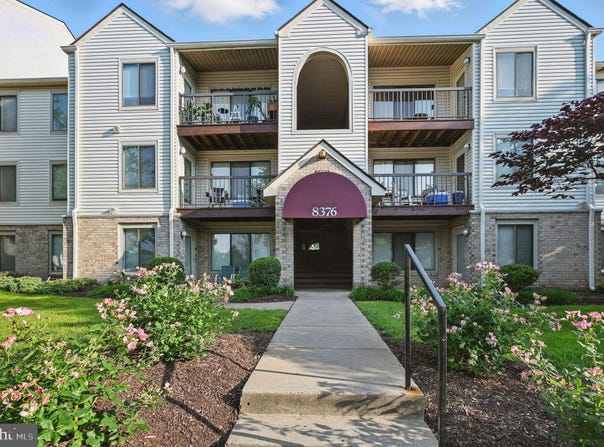 8376 BUTTRESS LANE, MANASSAS, VA 20110