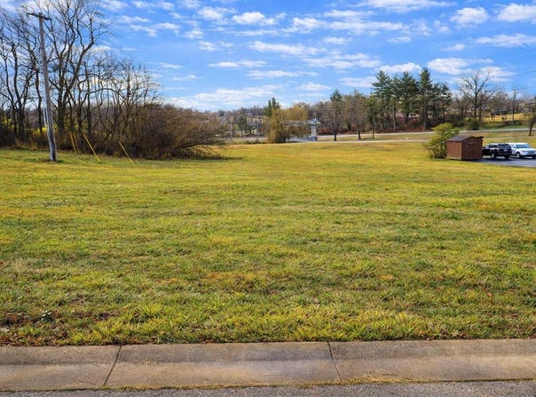 Tract 6 Physicians Boulevard, Glasgow, KY 42141