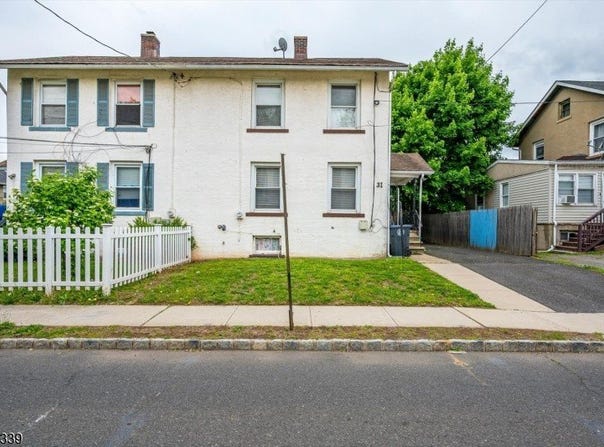 31 Romney Rd, Bound Brook Boro, NJ 08805-1851