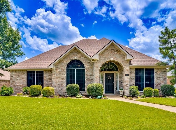 4302 Lake Hill Drive, Rowlett, TX 75089
