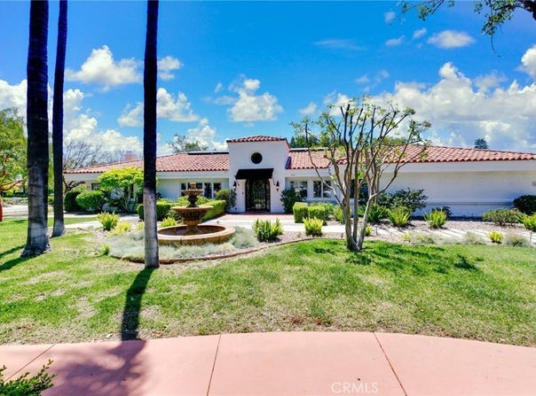 1076 Pomello Drive, Claremont, CA 91711