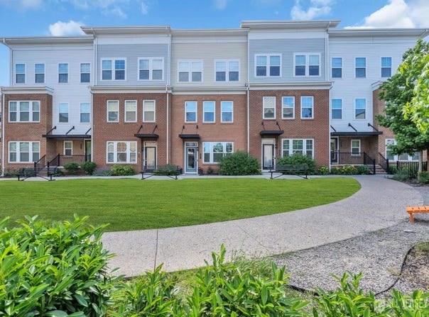 30 Audley Street, North Brunswick, NJ 08902