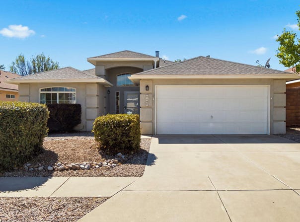 10259 Country Meadows Drive NW, Albuquerque, NM 87114