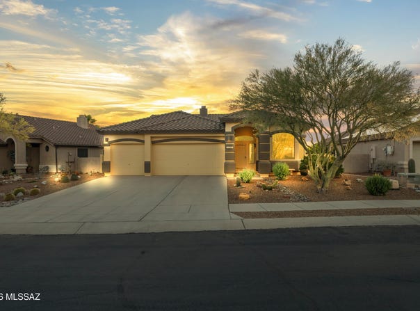 2487 E Big View Drive, Oro Valley, AZ 85755