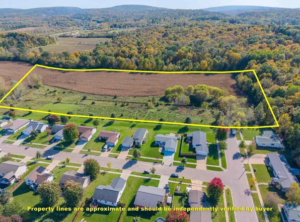 Blue Spruce & Evergreen Drive, Baraboo, WI 53913