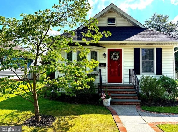 140 S DAVIS AVENUE, AUDUBON, NJ 08106