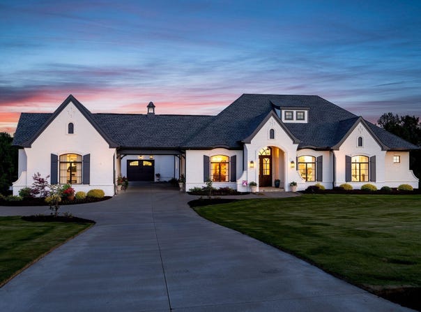 114 Tyger Farm Lane, Woodruff, SC 29388