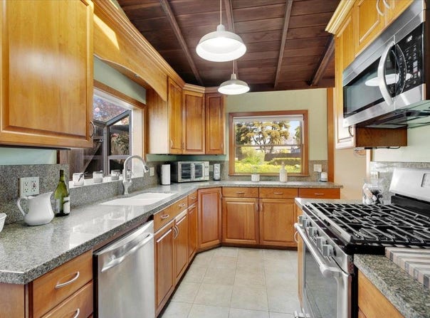 501 Pine Street, APTOS, CA 95003