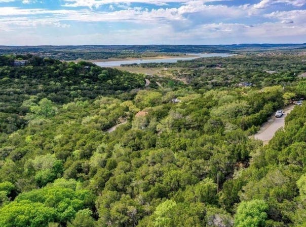 20819 Roundup TRL, Lago Vista, TX 78645