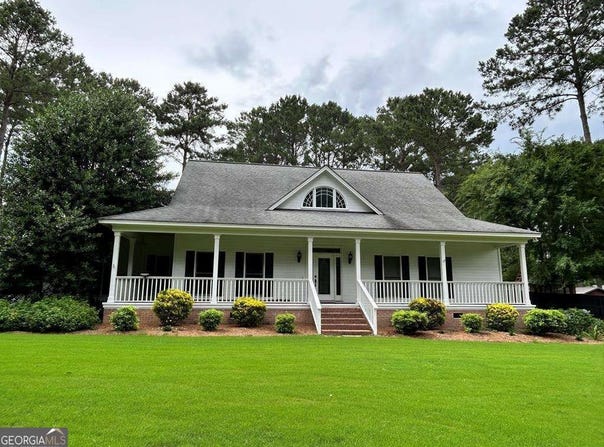 18 Woodgate Drive, Tifton, GA 31793