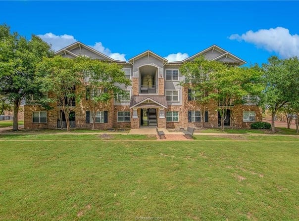 1725 Harvey Mitchell Parkway, College Station, TX 77840