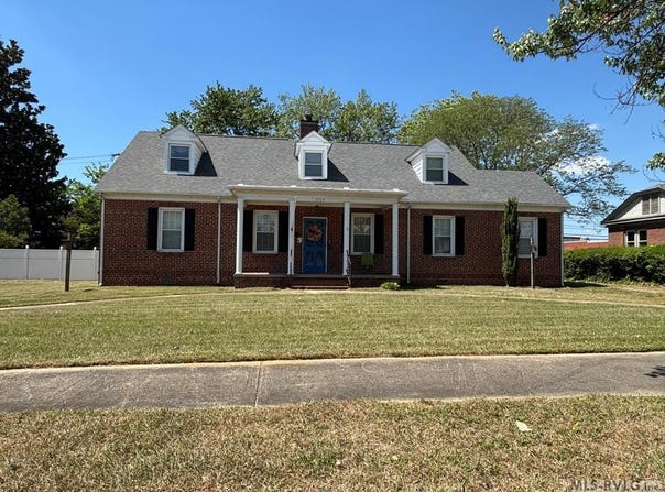 1117 Hamilton Street, Roanoke Rapids, NC 27870