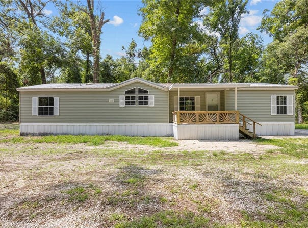 225 SW CALIFORNIA TERRACE, FORT WHITE, FL 32038