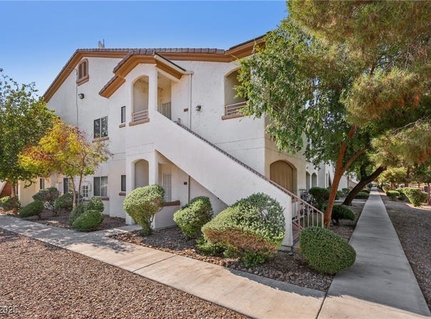 5655 E Sahara Avenue, Las Vegas, NV 89142