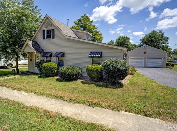 622 N Jackson Street, Pittsfield, IL 62363