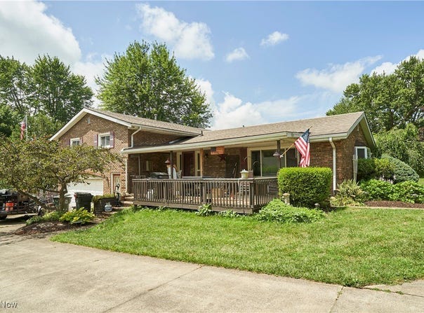 90 Johnson Road, Wadsworth, OH 44281