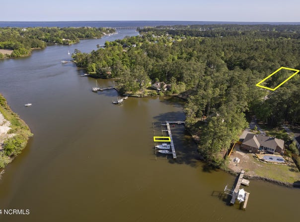 109 Spinnaker Point Road N lot: 20, Oriental, NC 28571