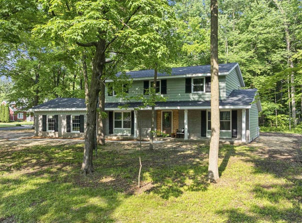 801 S MARYKNOLL AVENUE, Marshfield, WI 54449